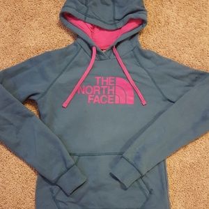 North face sweater